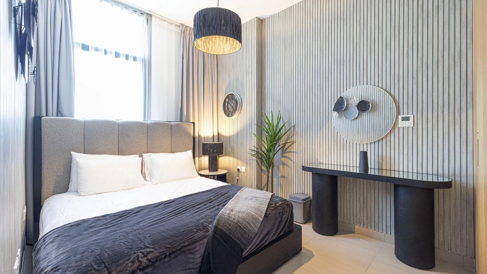 1Br Aesthetic Home By Blue Cloud Holidays Sardzsa 0*,